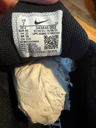 Nike Air Zapatillas Negras y Plateadas