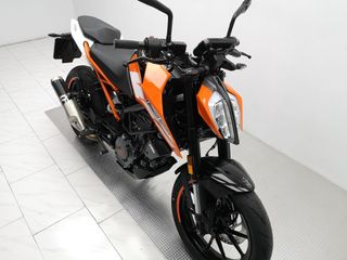 KTM 125 DUKE 2020 18817 kms.