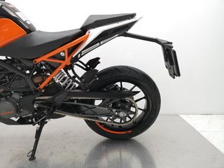 KTM 125 DUKE 2020 18817 kms.