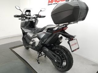 HONDA X-ADV 2023 3854 kms.
