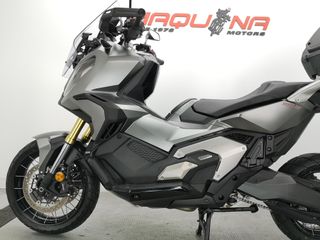 HONDA X-ADV 2023 3854 kms.