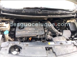 Puerta Delantera Derecha Kia Carens 7323