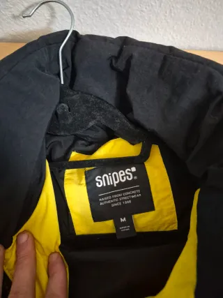 Chaqueta Snipes negra y amarilla