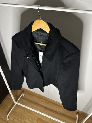 Abrigo Cropped Zara Woman Lana Negro Talla M