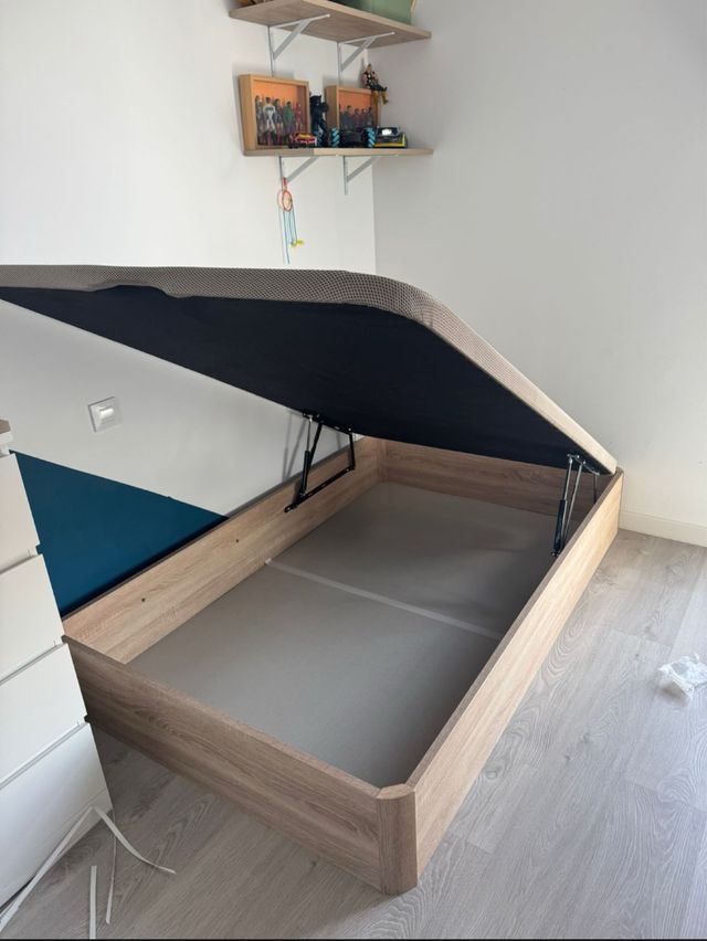 Canapé abatible madera y tela