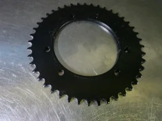 Plato Derbi Senda R -44 dientes