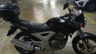Honda CBF 250 Negra