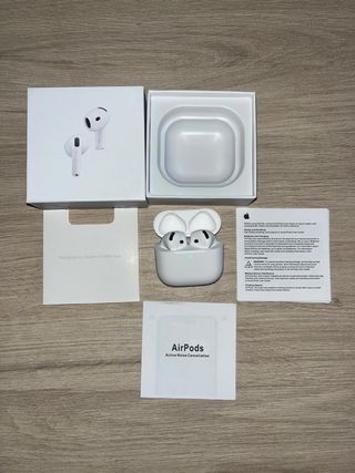 AirPods 4 con Cancelación de Ruido