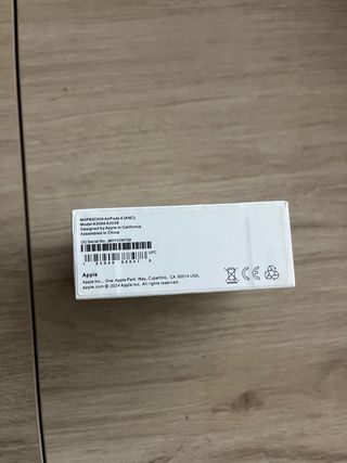 AirPods 4 con Cancelación de Ruido