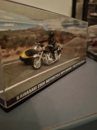 Kawasaki Z900 1/43 The Spy Who Loved Me