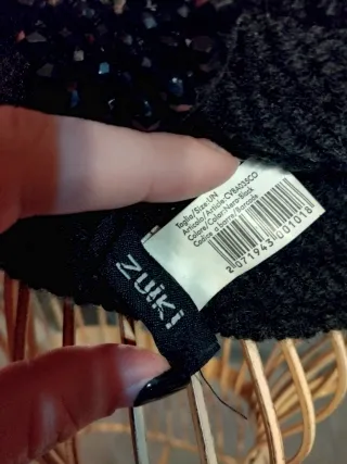 Cappellino donna Zuiki nero con perline