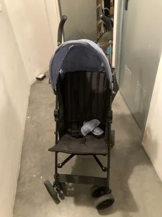 Silla de paseo ligera azul