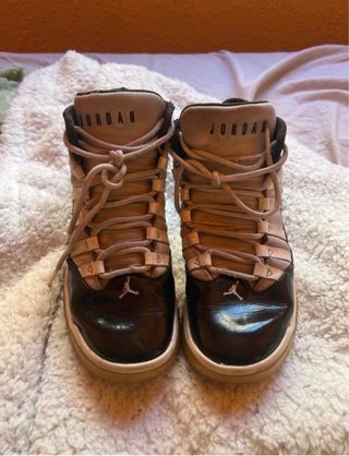 Jordan Max Aura Beige/Negro