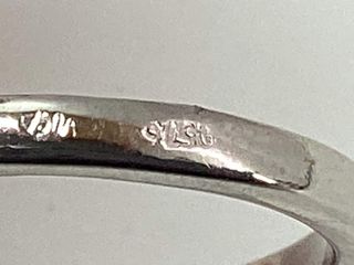 sortija oro 18k con piedra con diamante