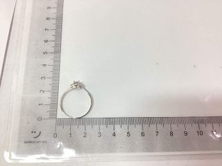 anillo oro 18k con piedra con circonita
