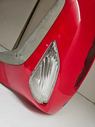 Frontal Piaggio Fly Rojo