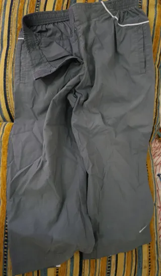 Calções Nike menino cinzentos