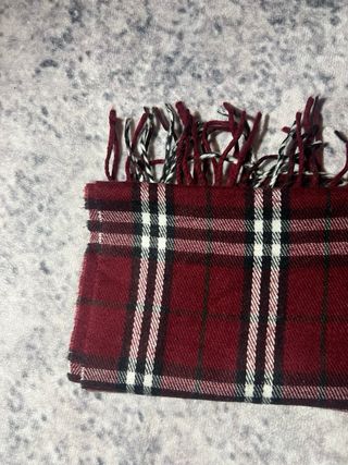 Bufanda Burberry Tartán Roja