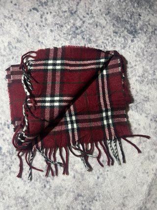 Bufanda Burberry Tartán Roja