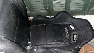 Asiento deportivo semibaket negro tengo la pareja
