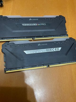 Memoria RAM Corsair Vengeance RGB Pro