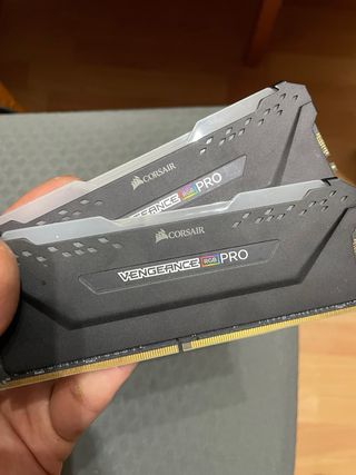 Memoria RAM Corsair Vengeance RGB Pro
