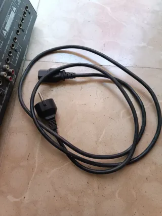 Mesa de mezclas Samson MPL 1502