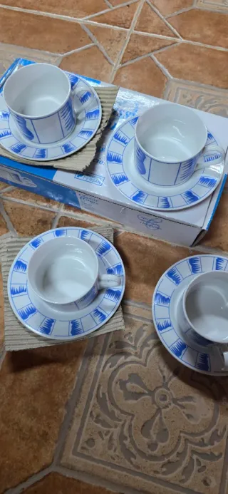 Juego 4 Tazas Café Porcelana Azul/Blanco