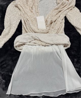 Vestido fiesta lentejuelas blanco Zara