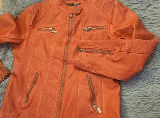 Chaqueta Koroshi sintética roja