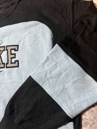 Sudadera Nike Negra y Azul Talla L
