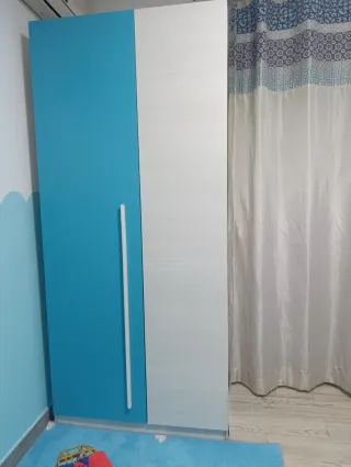 Armario Juvenil Azul y Blanco