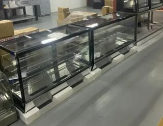 Vitrina pastelera refrigerada: movil 631060693