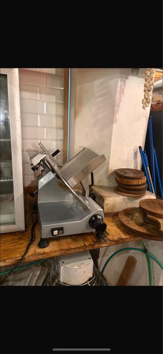 Cortadora de fiambre profesional