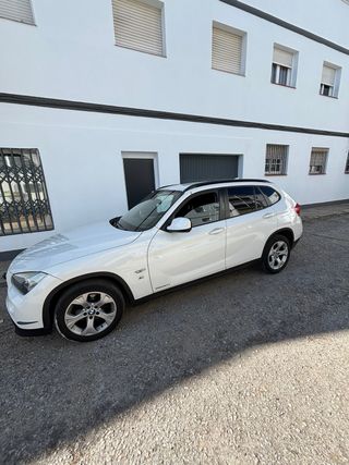 BMW X1 2012
