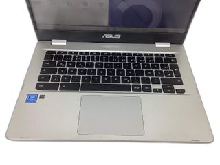 pc portatil asus c424m