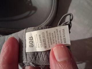 Sujetador push up gris encaje.