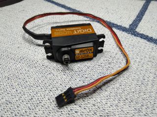 Servo Savöx SC-1258TG Digital Coreless