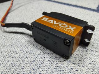 Servo Savöx SC-1258TG Digital Coreless