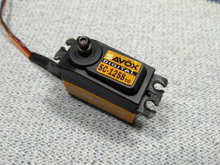 Servo Savöx SC-1258TG Digital Coreless