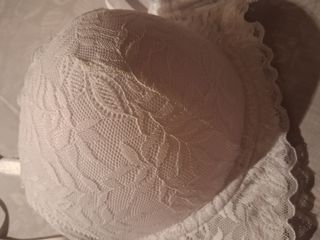 Sujetador push up encaje blanco.