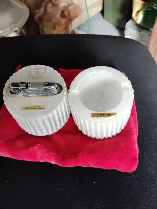 Mechero y cenicero de alabastro