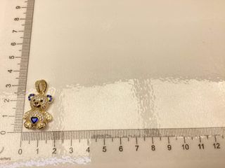 colgante oro 18k con piedra