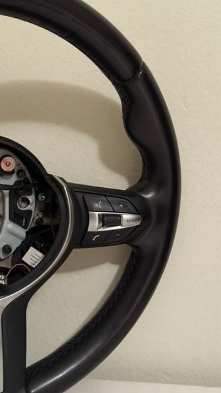 Volante BMW Serie F Pack M