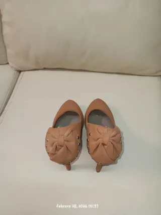 Zapatos de tacón beige talla 37