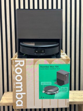 Aspirapolvere robot Roomba Max 705