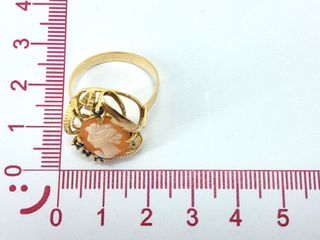 anillo oro 18k con piedra con coral,zafiro