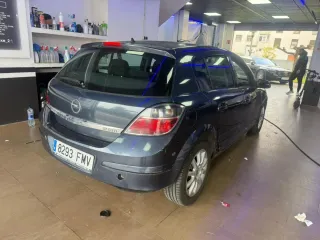 Opel Astra 2007