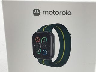 motorola moto watch fit