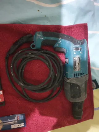 Lote 2 Taladros Makita HR2230 y Ratio  mr1050